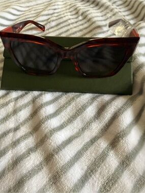 Women’s gradient longchamp Tortoiseshell Cat-Eye Women's Sunglasses - Dark Lens